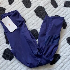 Hugh Waist Motion 365 Leggings